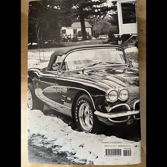 BRUCE SPRINGSTEEN - BORN TO RUN AUTOGRAPHED 1st EDITION Book - Picture 2 of 7